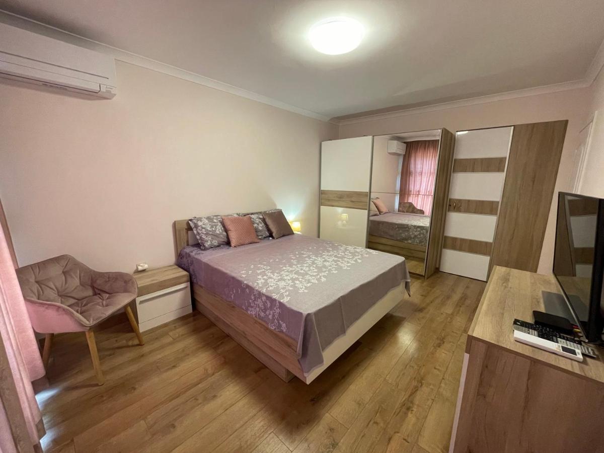 Central Lux Apartment Varna Exterior foto